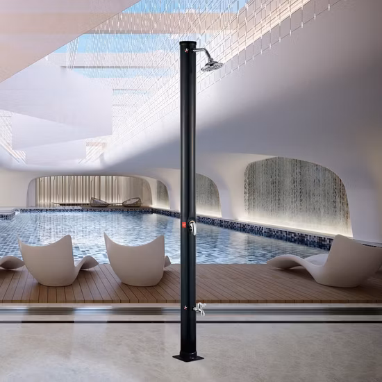 Novo estilo de piscina e jardim com chuveiro solar externo